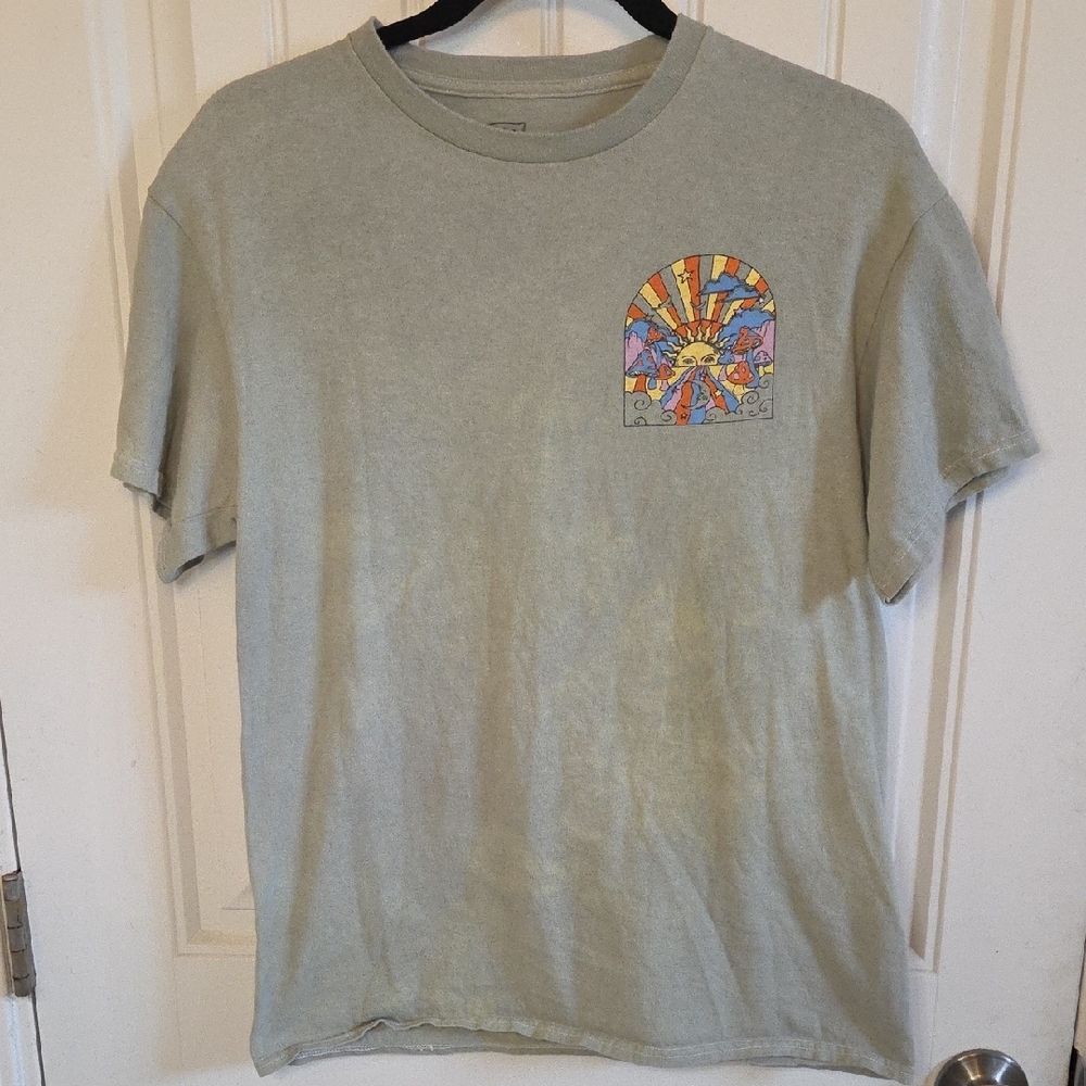 Cosmic Dreamer Sun Mushroom Short Sleeve Light Green Tshirt - Picture 3 of 7